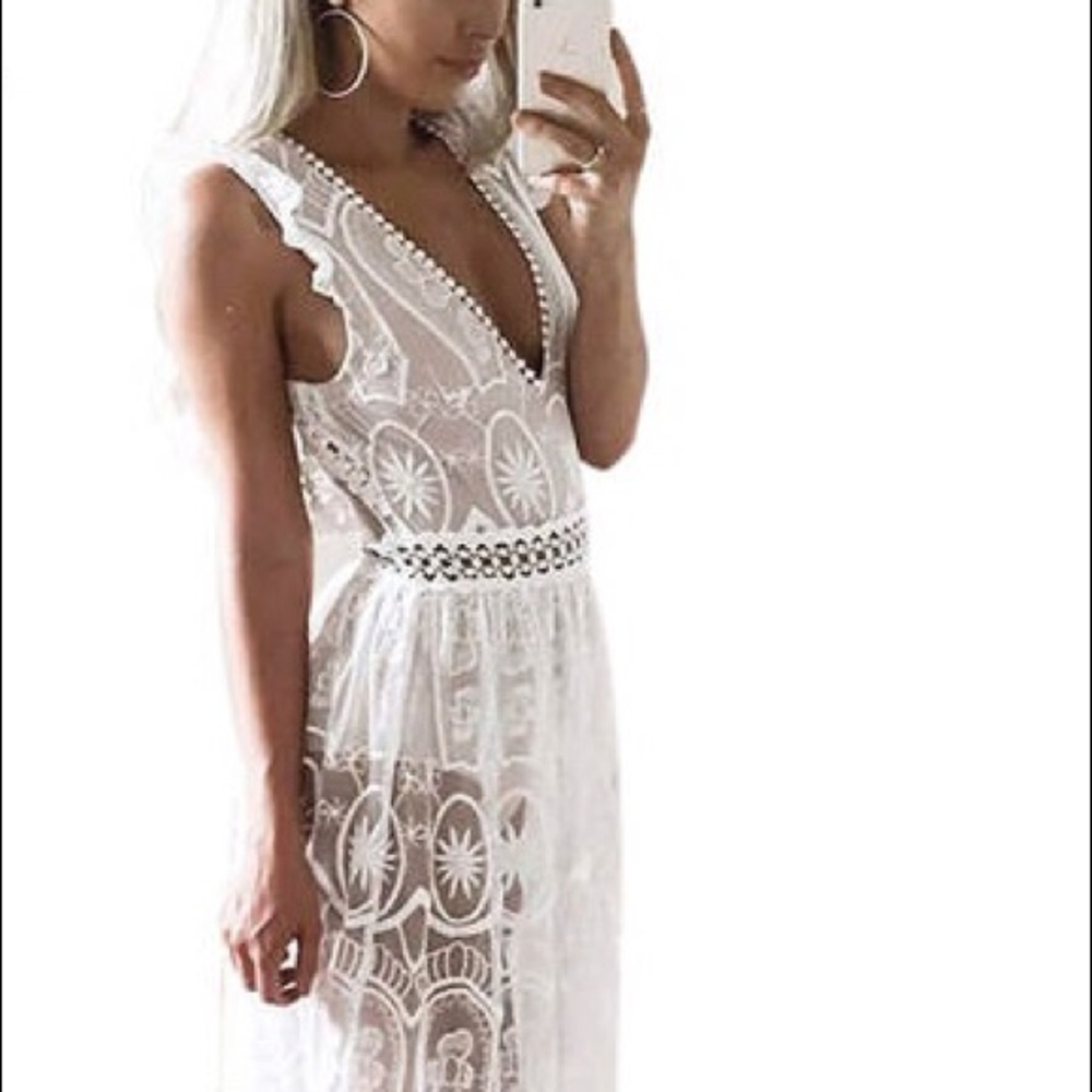 White Lace maxi Dress NWT